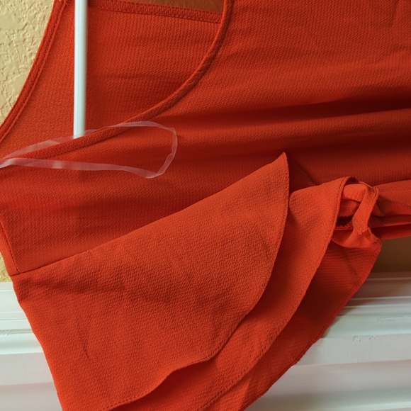 Kelly Ruffled Romper - Picture 3 of 7